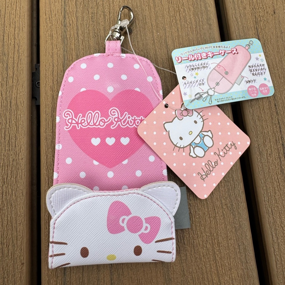 Sanrio Hello Kitty Polka Dot Key Holder